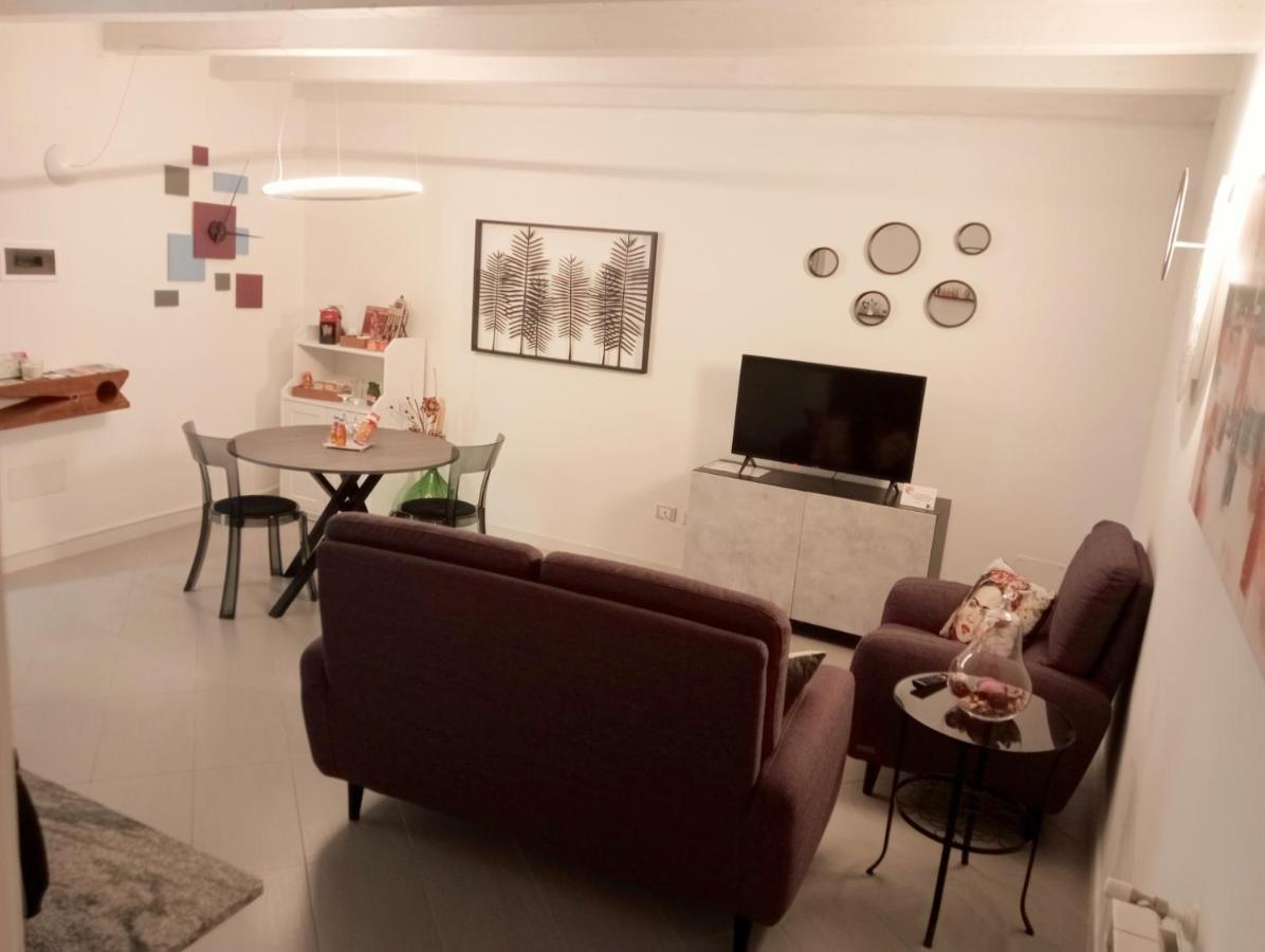 Ferienwohnung Civico22 Comacchio Exterior foto
